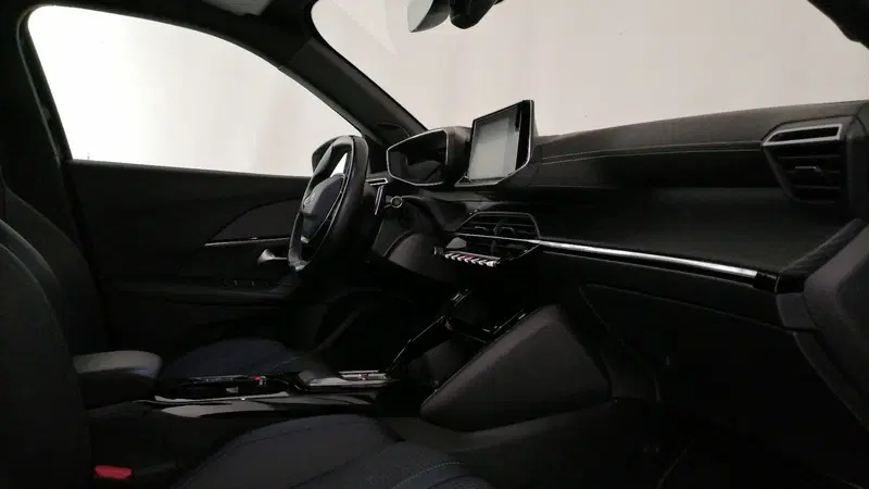 Peugeot 2008 usata a Roma (7)