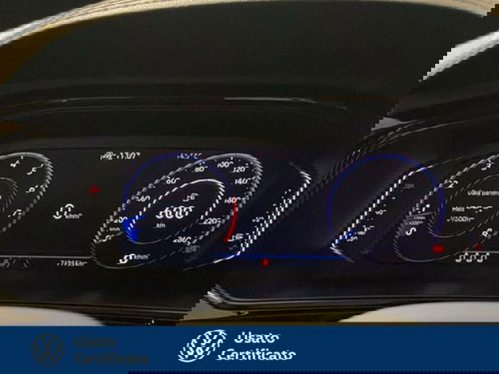 Volkswagen T-Roc usata a Vicenza (14)