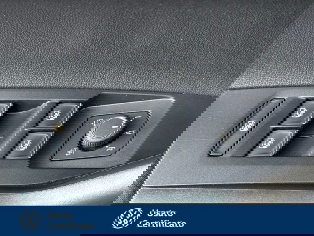 Volkswagen Taigo usata a Vicenza (13)