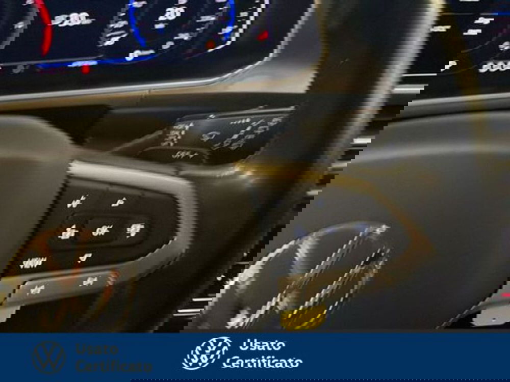 Volkswagen T-Roc usata a Vicenza (16)