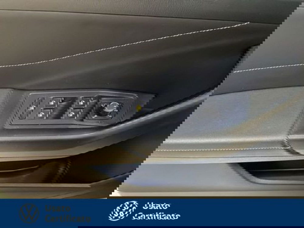 Volkswagen T-Roc usata a Vicenza (18)