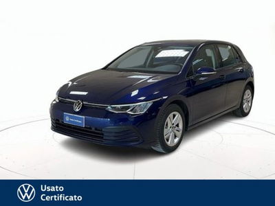 Volkswagen Golf 1.5 TGI DSG Life del 2021 usata a Arzignano