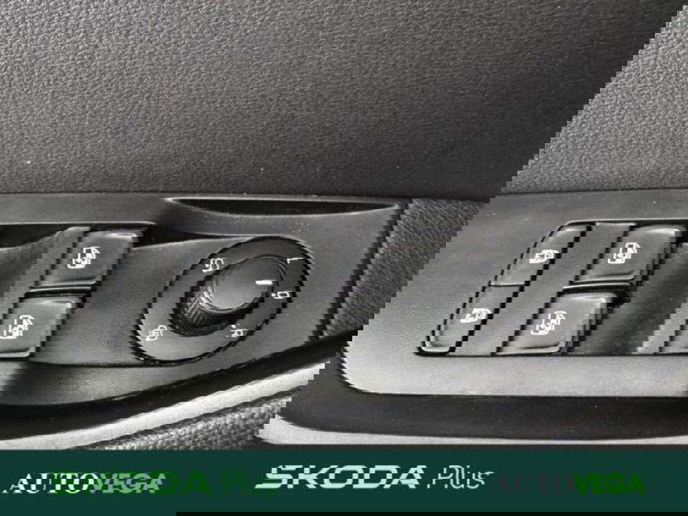 Skoda Superb Station Wagon usata a Vicenza (12)