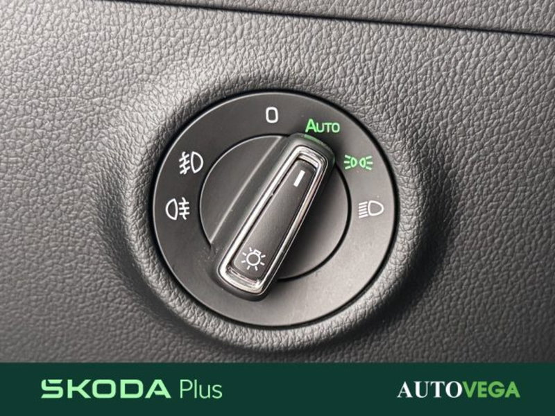 Skoda Superb Station Wagon usata a Vicenza (13)