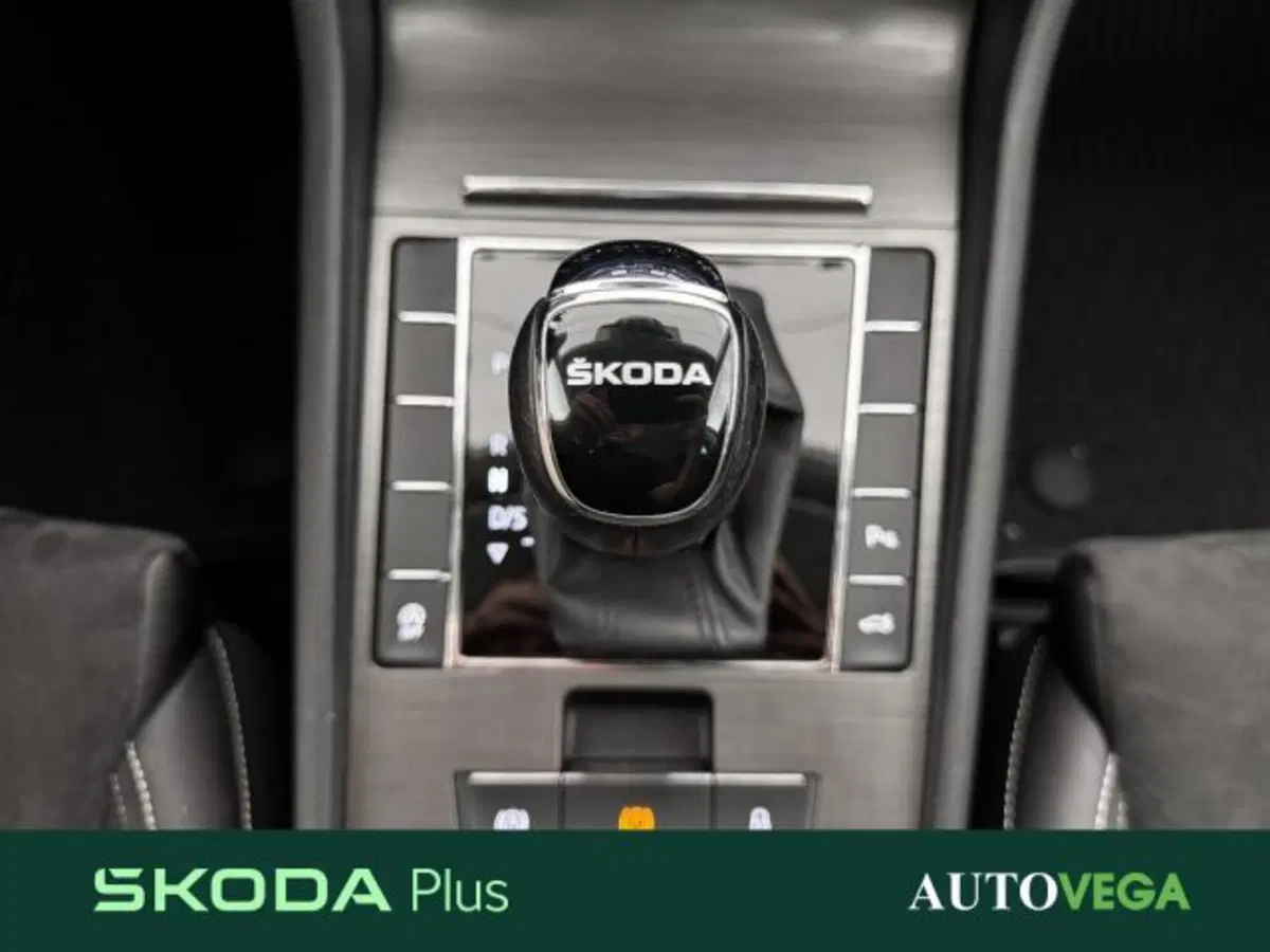 Skoda Superb Station Wagon usata a Vicenza (18)