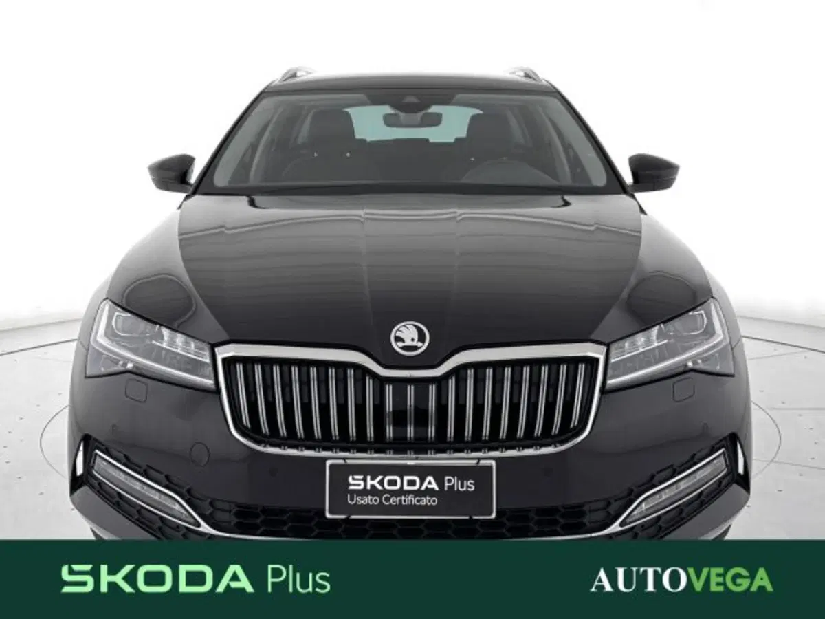 Skoda Superb Station Wagon usata a Vicenza (2)