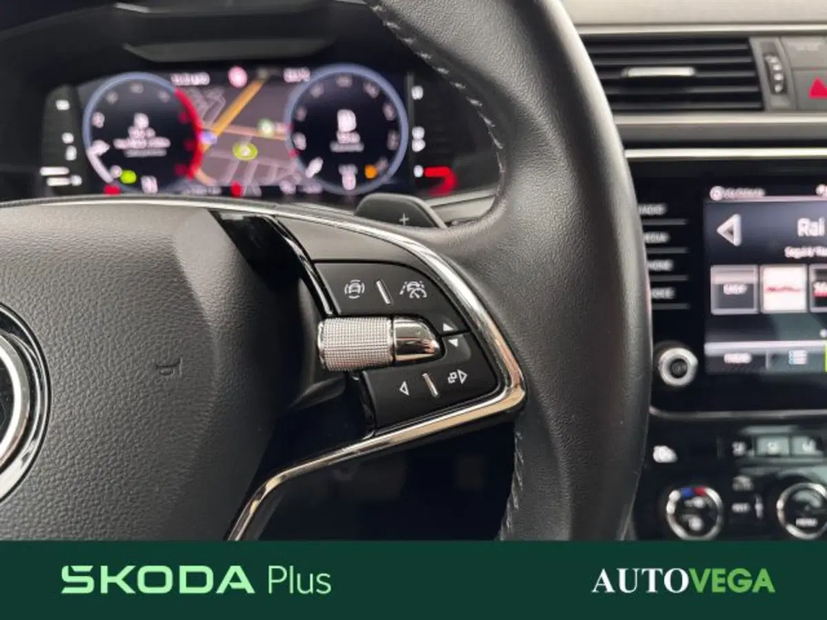 Skoda Superb Station Wagon usata a Vicenza (20)