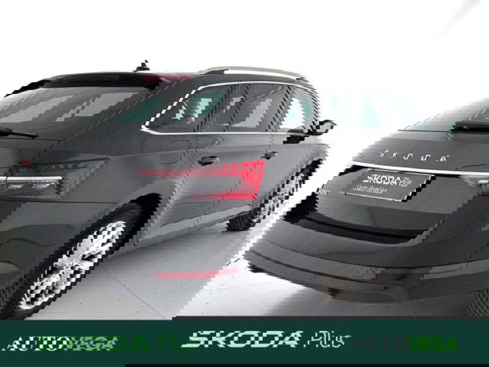 Skoda Superb Station Wagon usata a Vicenza (3)