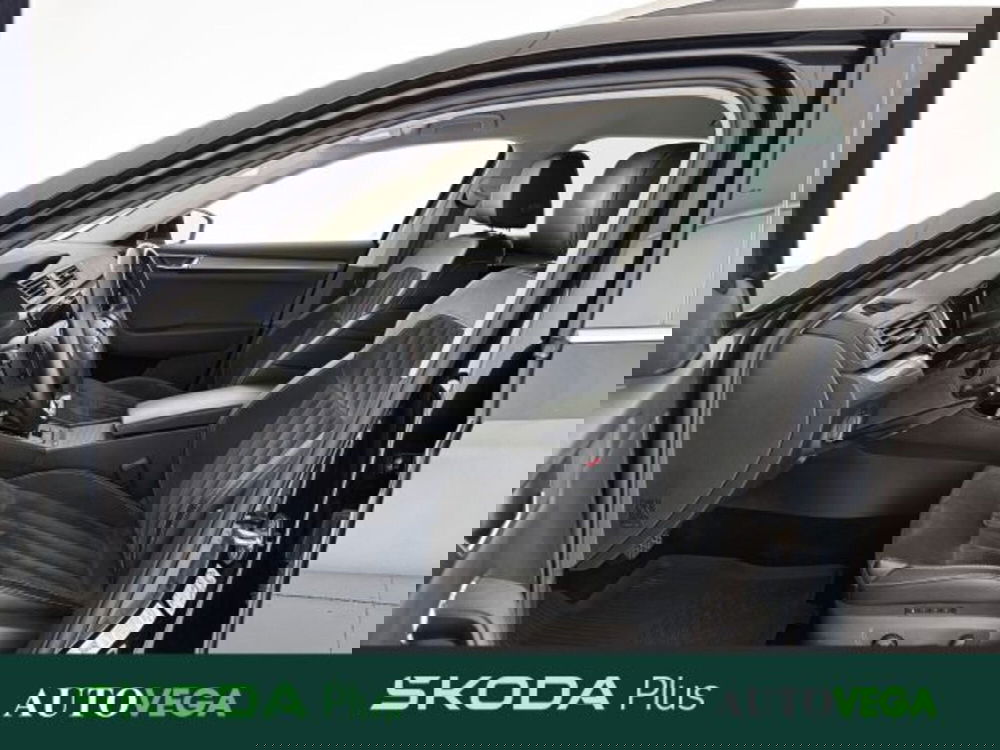 Skoda Superb Station Wagon usata a Vicenza (7)