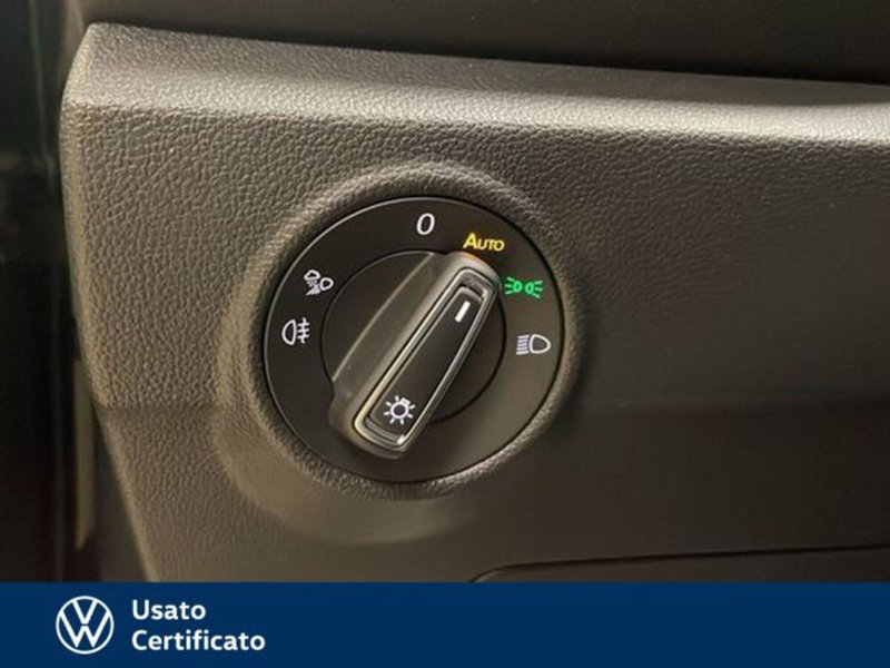 Volkswagen T-Roc usata a Vicenza (17)