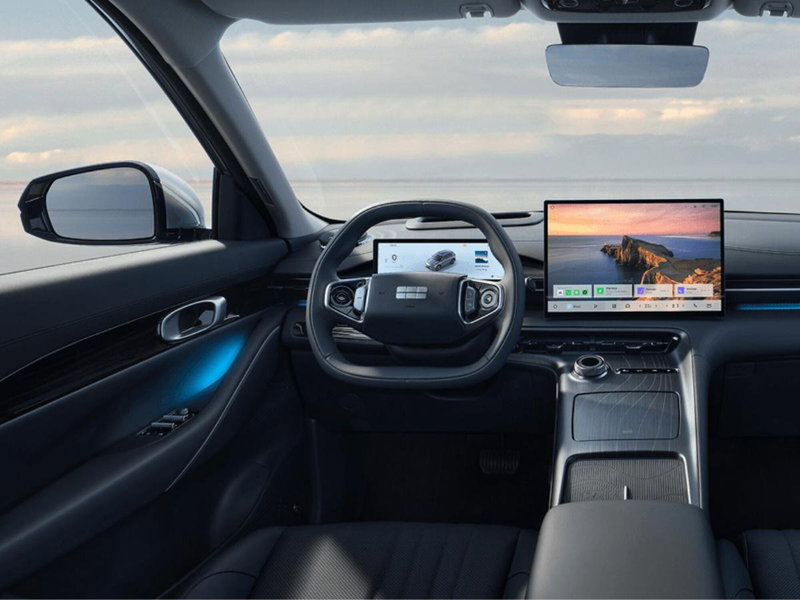 Geely EX5 nuova a Roma (2)