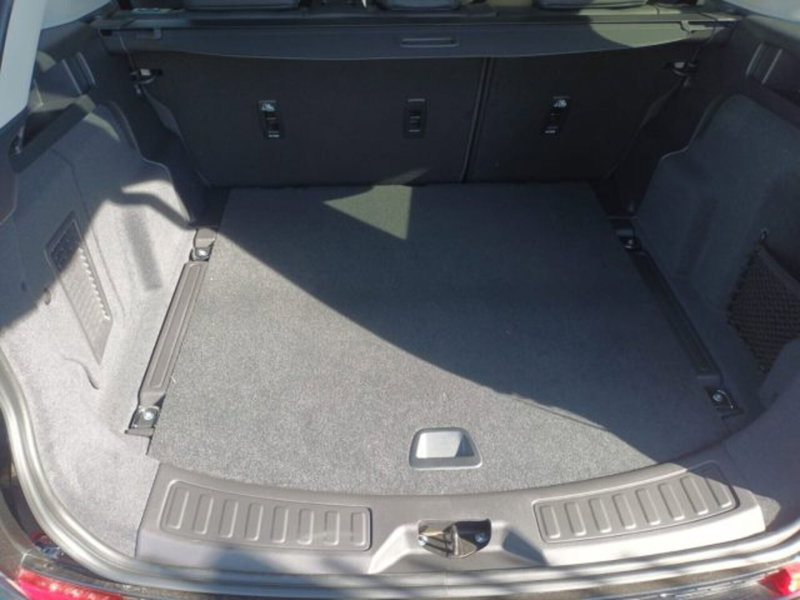 Land Rover Discovery Sport usata a Cuneo (7)