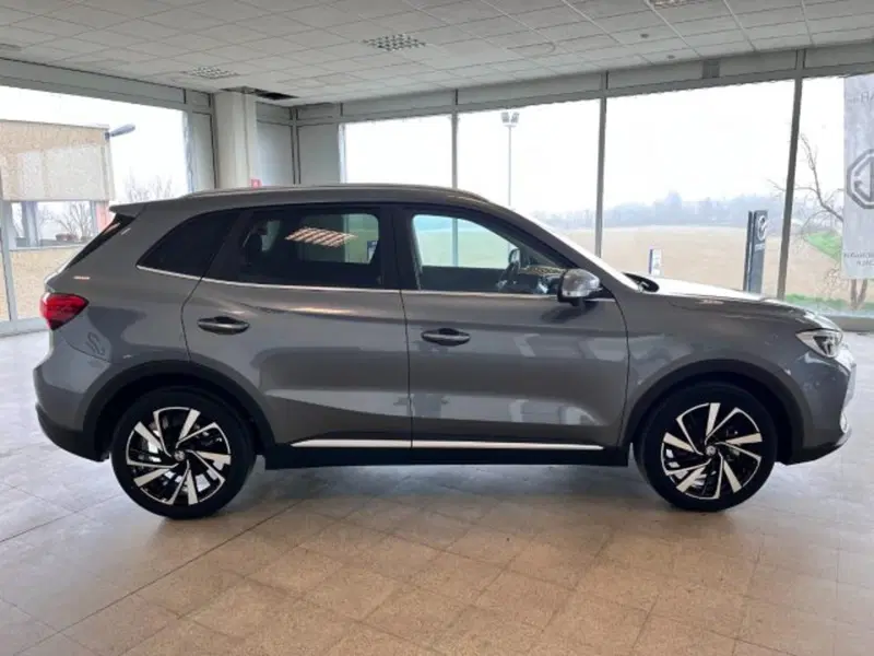 Mg ZS nuova a Cuneo (8)