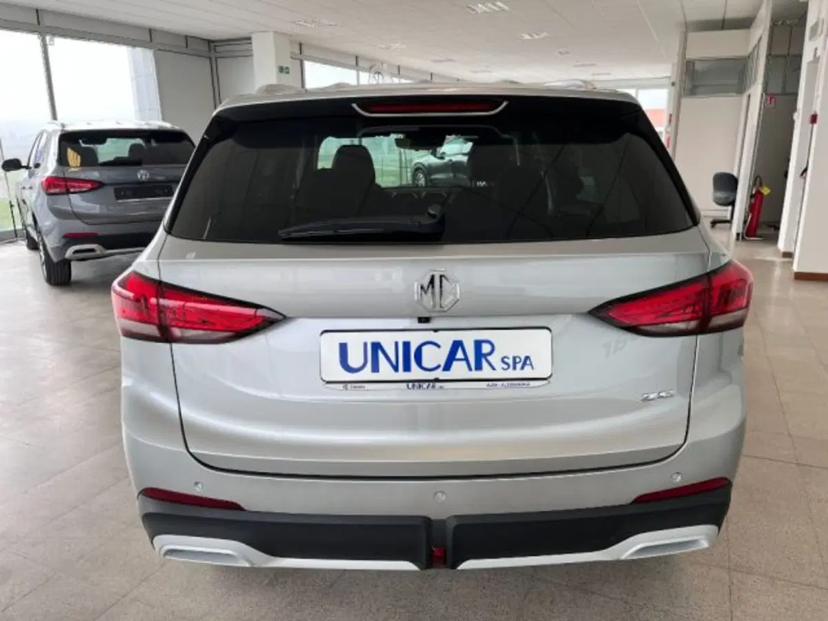 Mg ZS nuova a Cuneo (6)