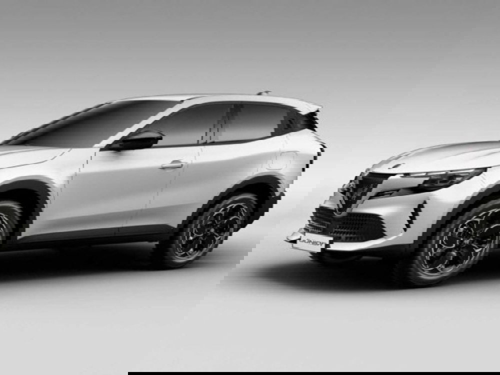 Alfa Romeo Junior nuova a Sondrio