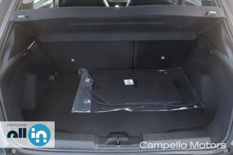 Jeep Avenger nuova a Venezia (18)