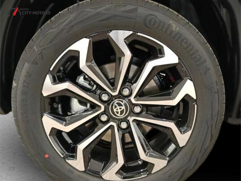 Toyota Yaris Cross nuova a Monza e Brianza (14)