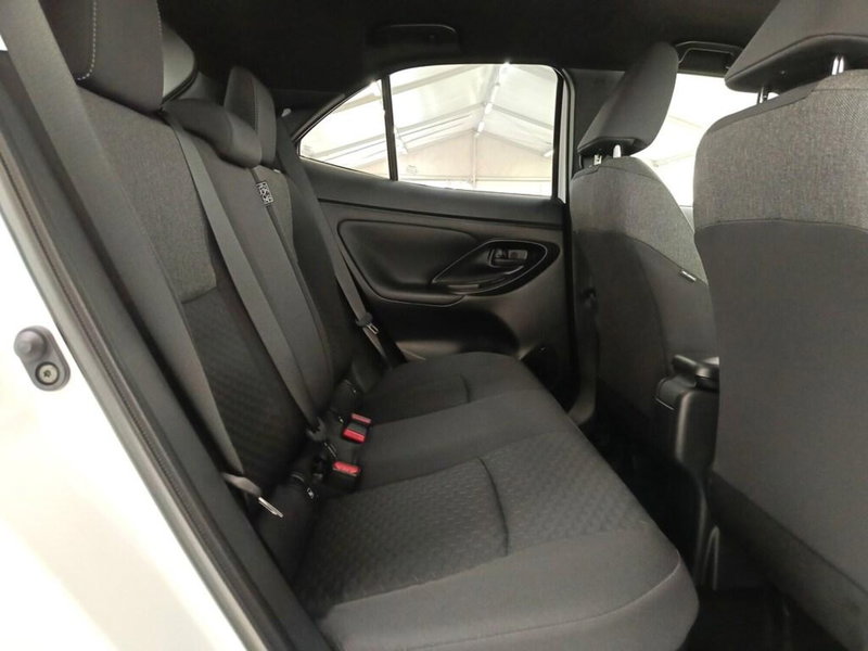 Toyota Yaris Cross nuova a Monza e Brianza (10)