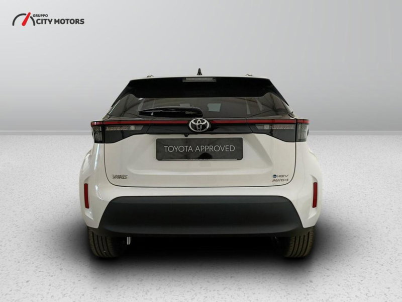 Toyota Yaris Cross nuova a Monza e Brianza (5)