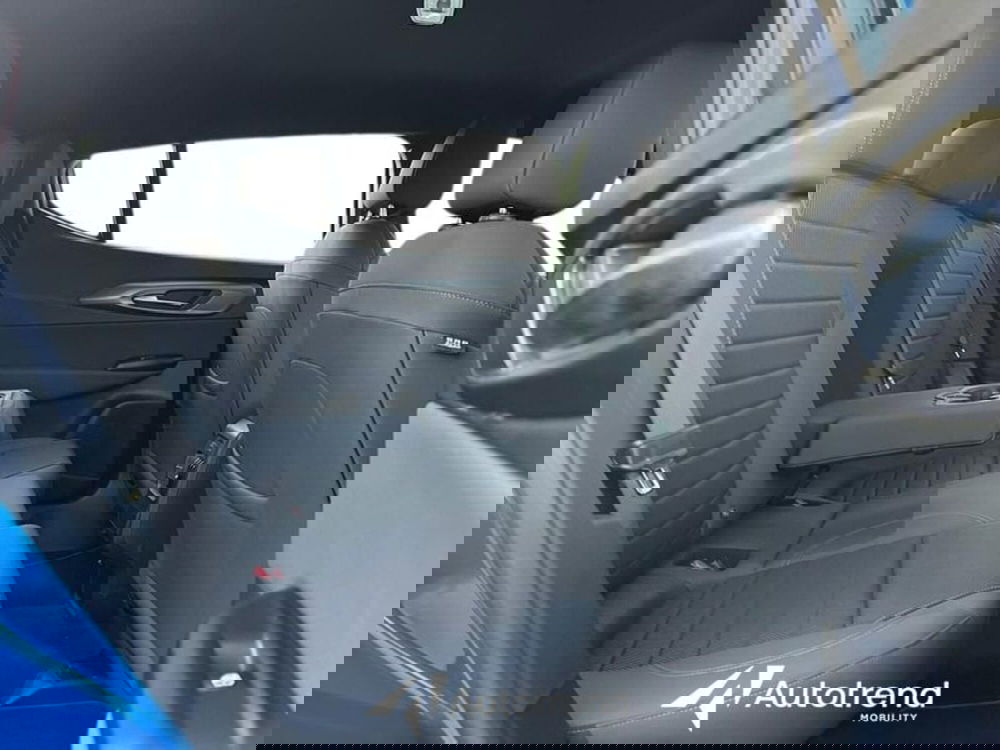 Alfa Romeo Tonale usata a Lecce (18)