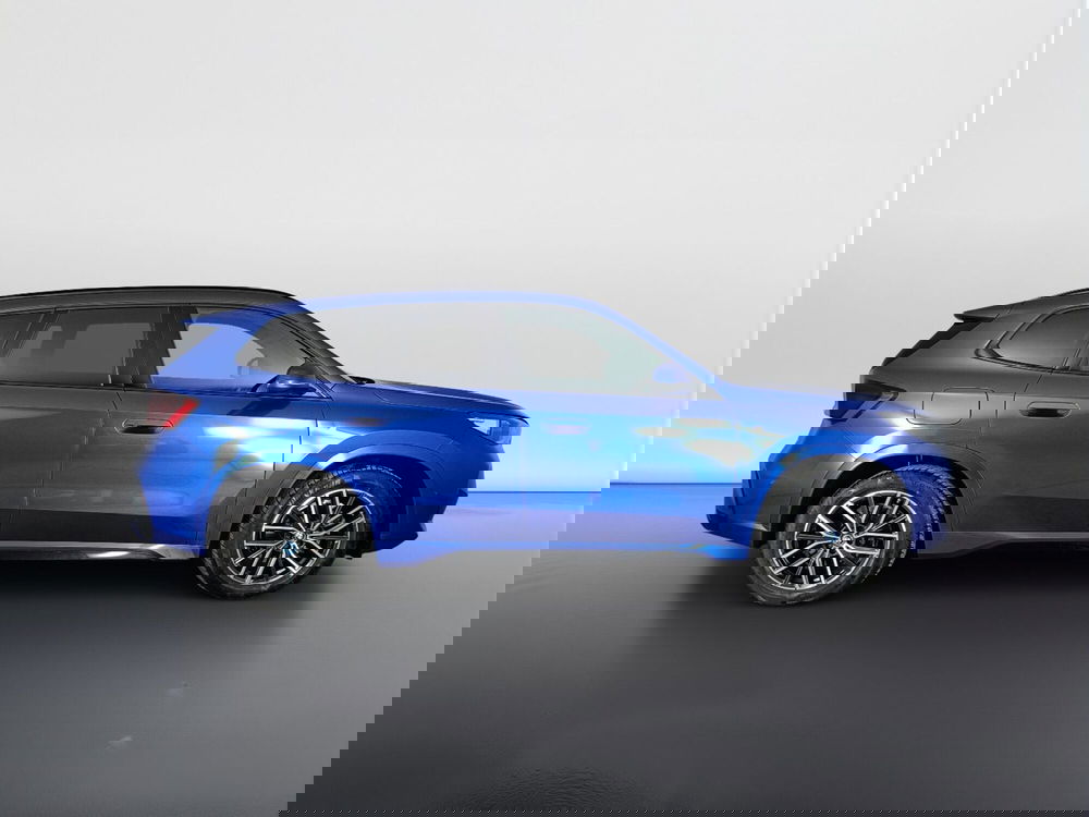 BMW iX1 usata a Ascoli Piceno (3)