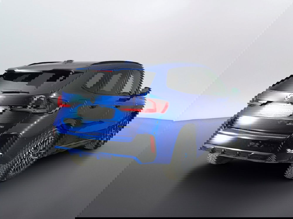 BMW iX1 usata a Ascoli Piceno (4)