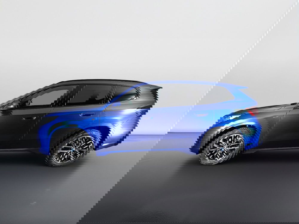 BMW iX1 usata a Ascoli Piceno (6)