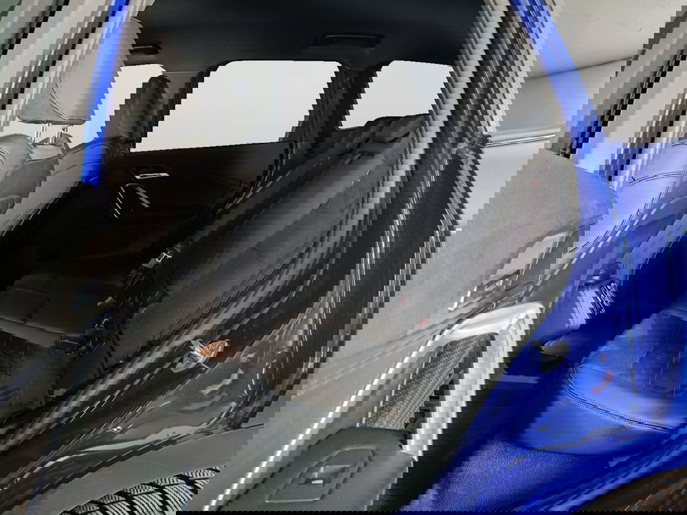 BMW iX1 usata a Ascoli Piceno (8)