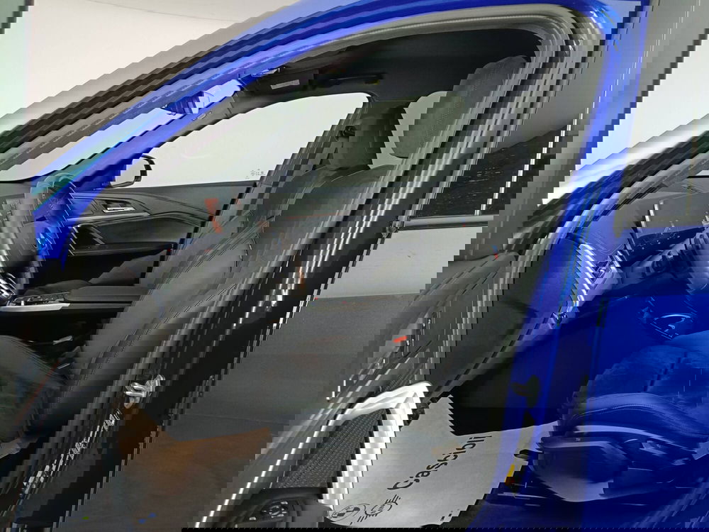 BMW iX1 usata a Ascoli Piceno (9)