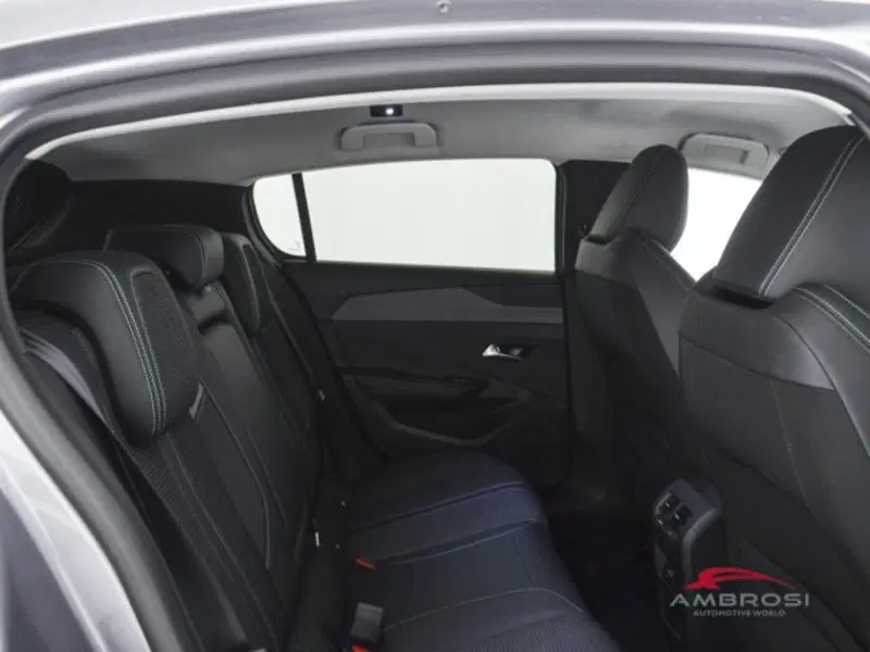 Peugeot 308 usata a Perugia (11)