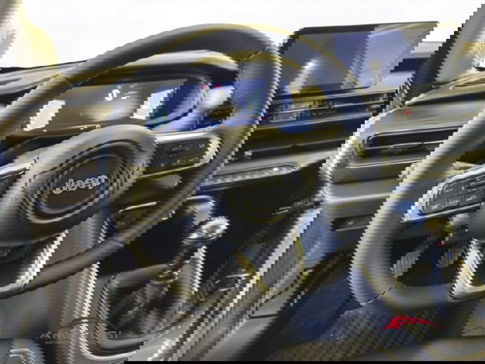 Jeep Avenger nuova a Perugia (14)