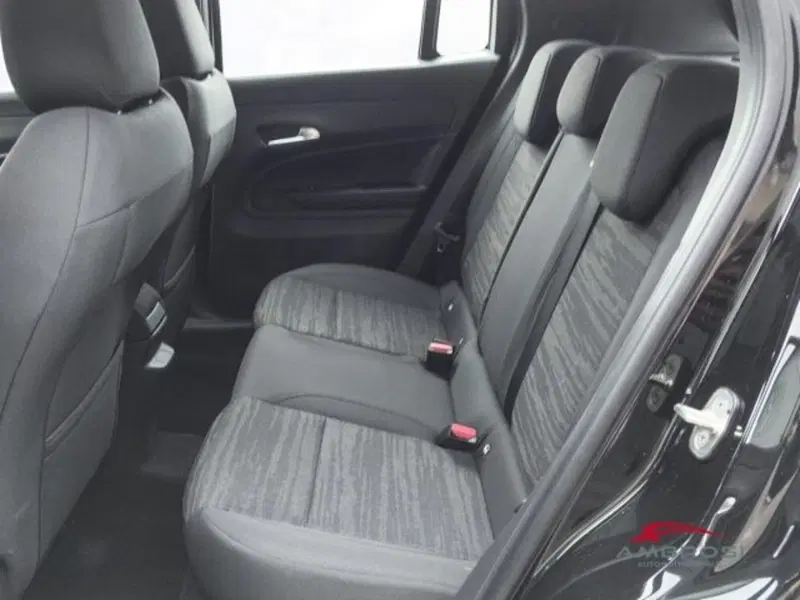 Jeep Avenger nuova a Perugia (11)