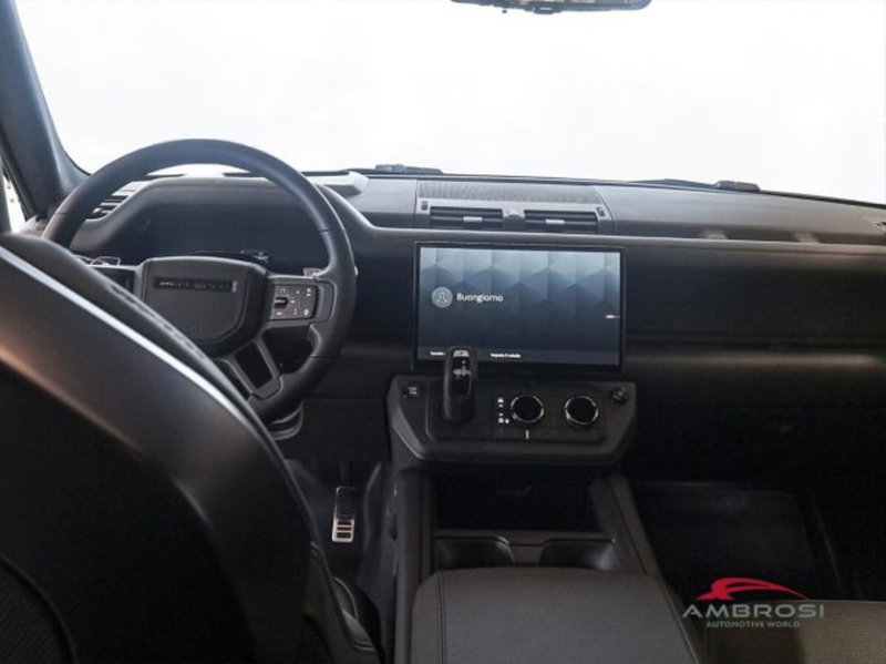Land Rover Defender nuova a Perugia (11)