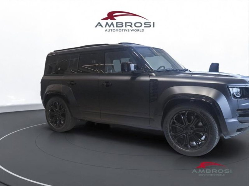 Land Rover Defender nuova a Perugia (2)