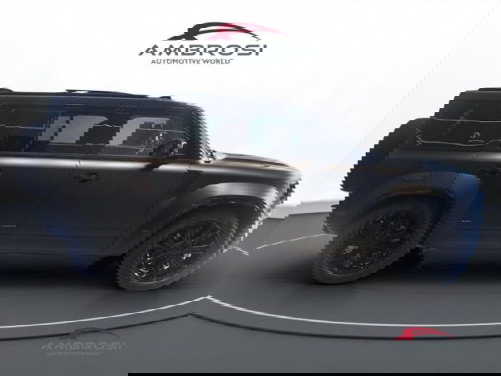 Land Rover Defender nuova a Perugia (5)