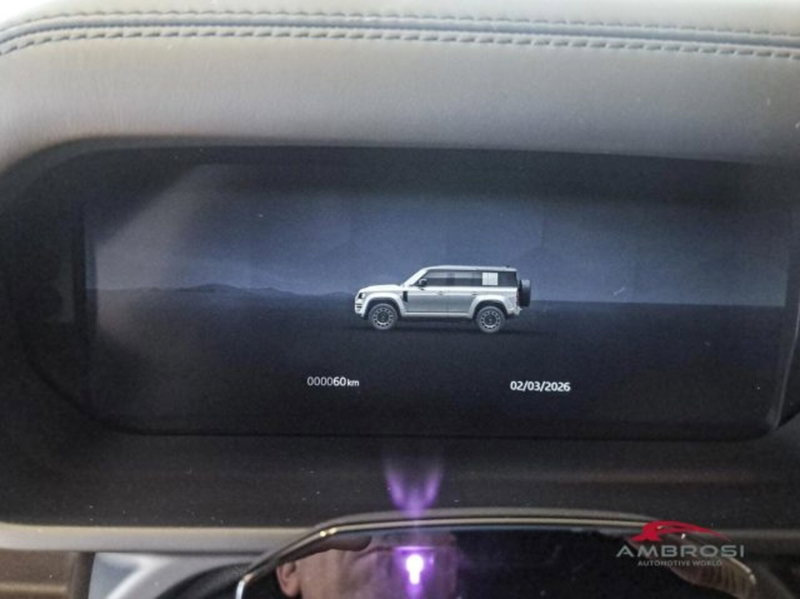 Land Rover Defender nuova a Perugia (9)