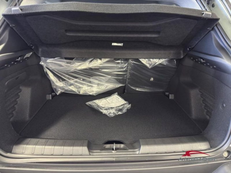 Jeep Avenger nuova a Perugia (9)