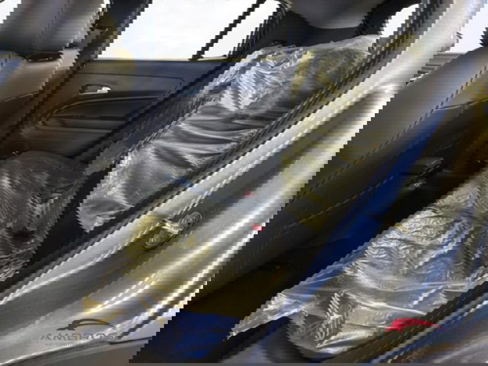 Jeep Avenger nuova a Perugia (11)