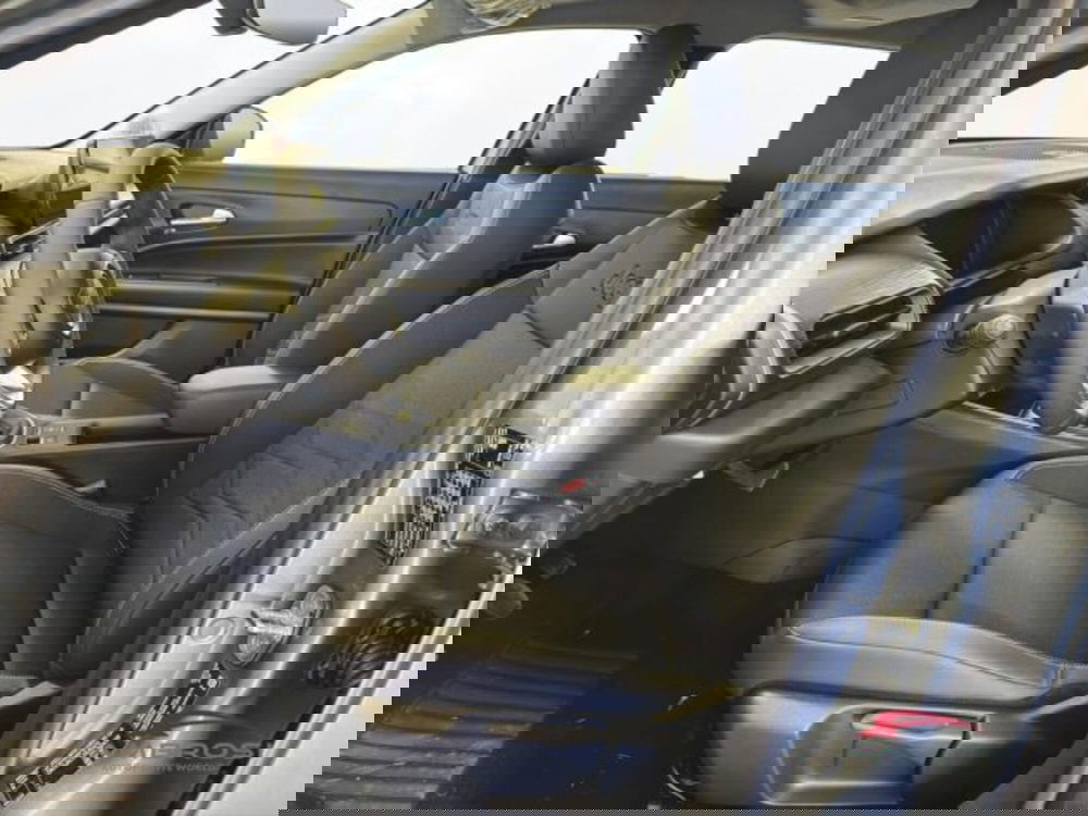 Jeep Avenger nuova a Perugia (10)