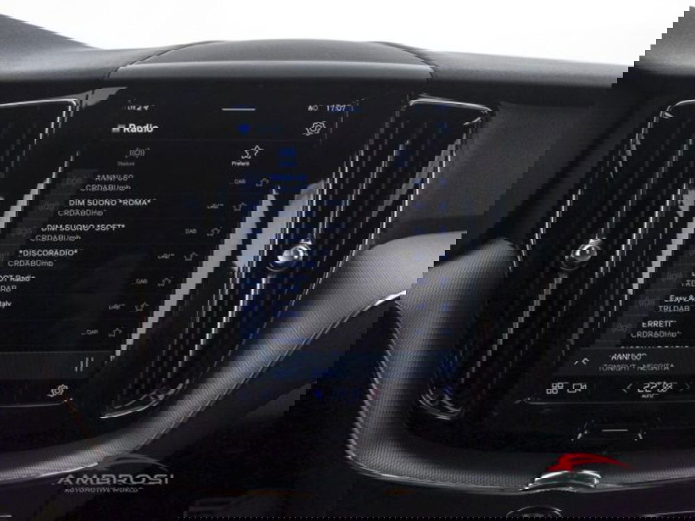 Volvo XC60 usata a Perugia (15)