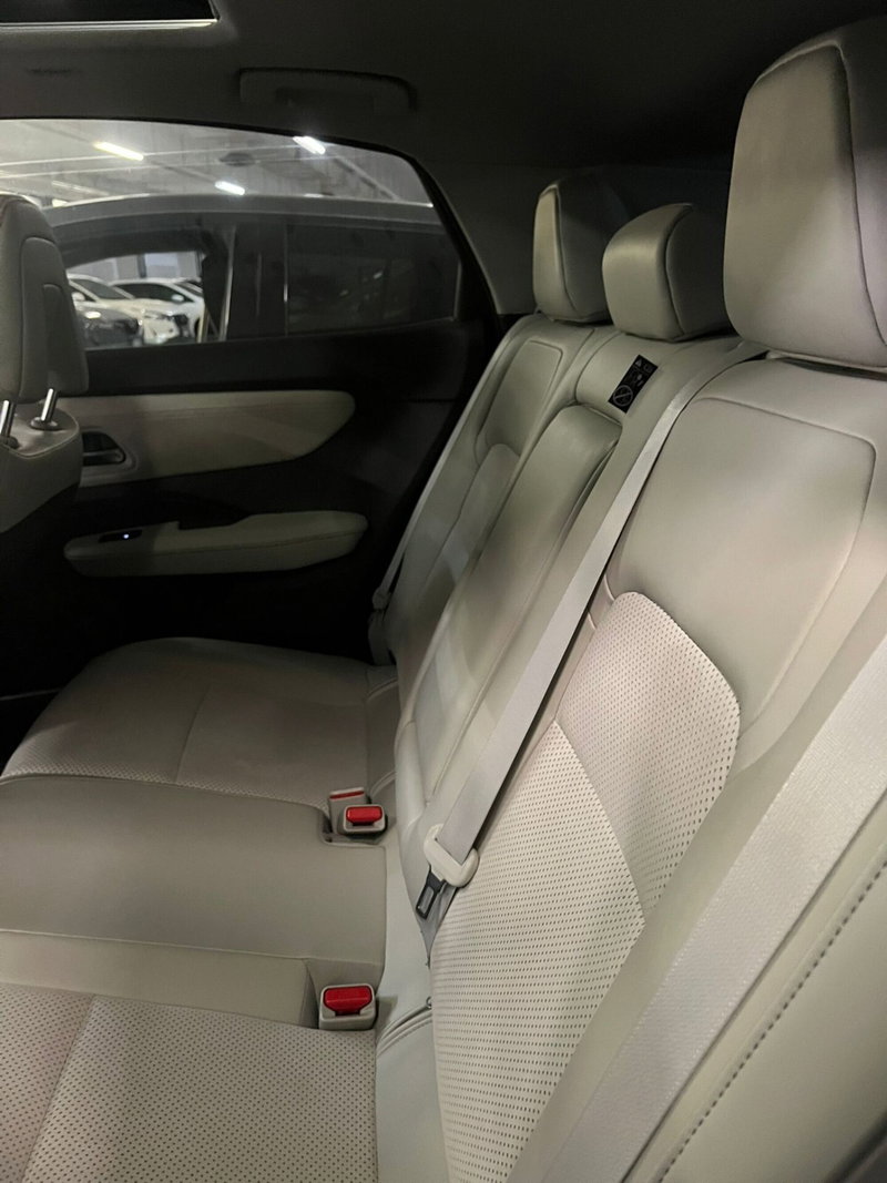 Nissan Ariya usata a Cagliari (12)