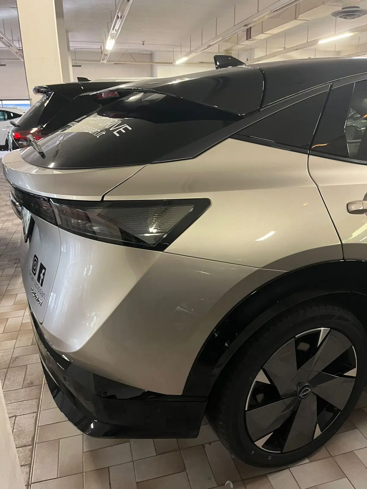 Nissan Ariya usata a Cagliari (14)