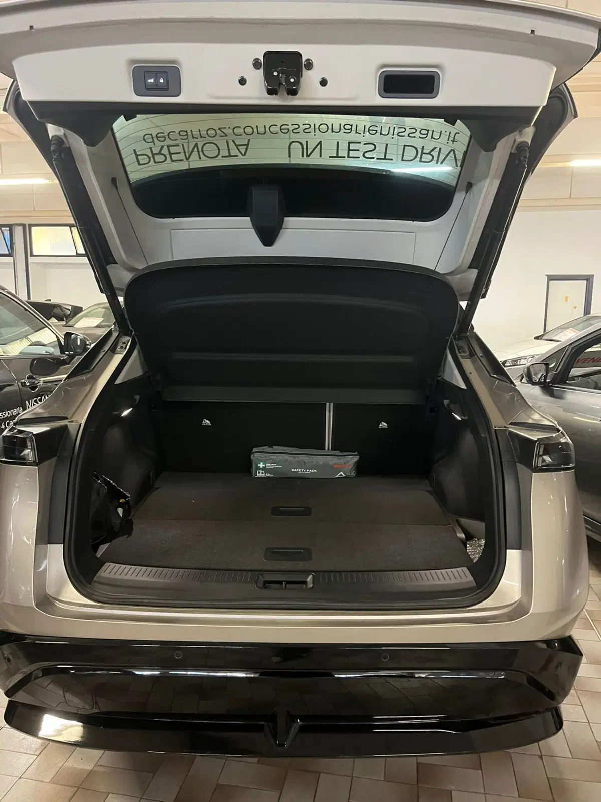 Nissan Ariya usata a Cagliari (16)
