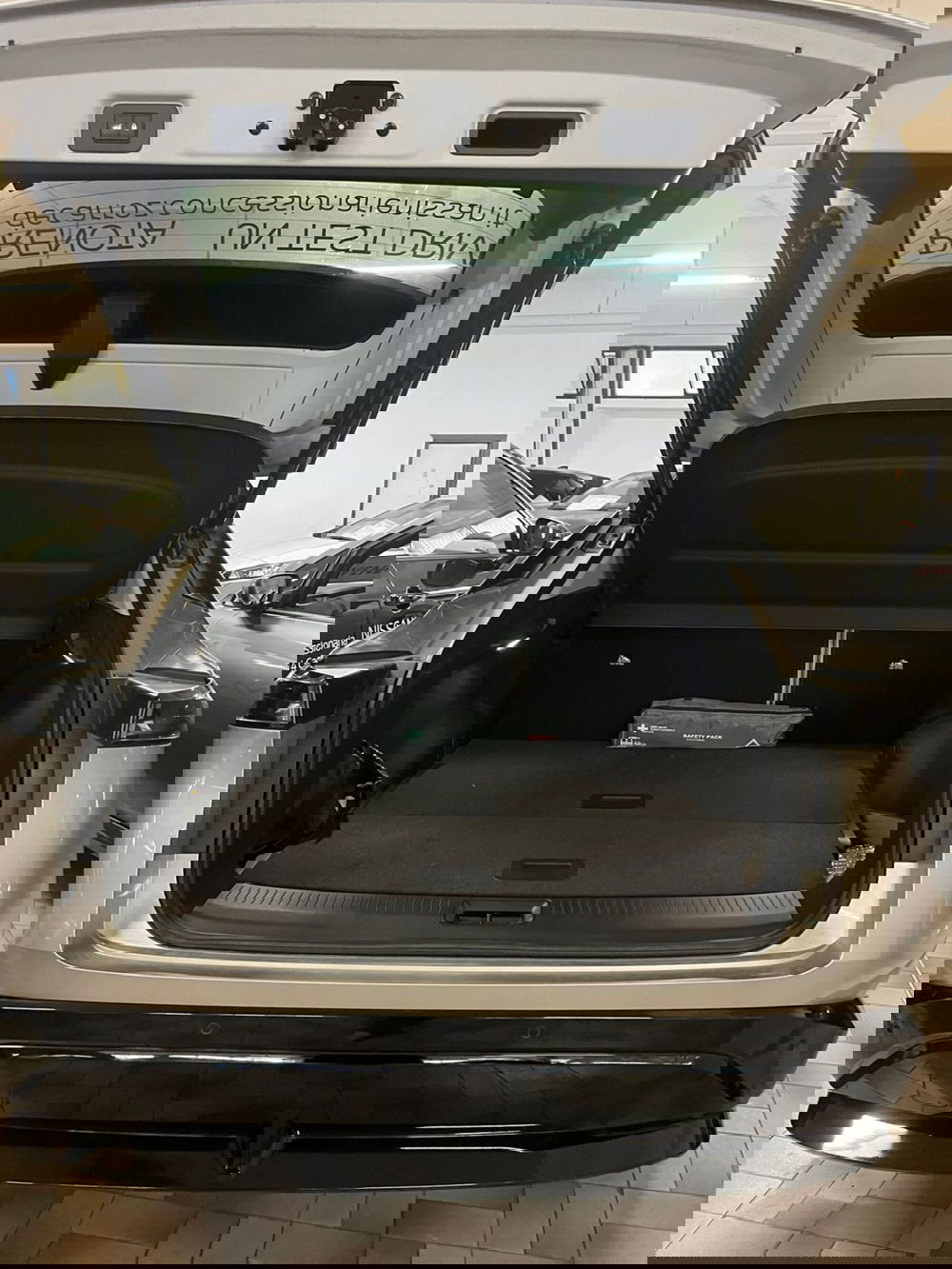 Nissan Ariya usata a Cagliari (16)