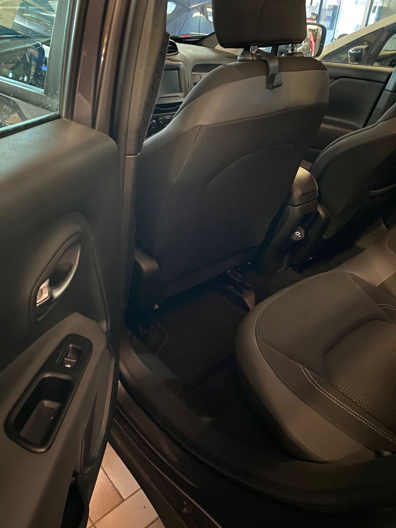 Jeep Renegade usata a Cagliari (8)