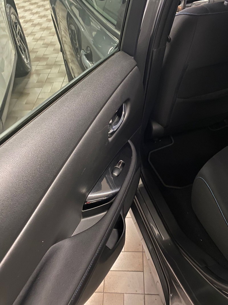 Nissan Leaf usata a Cagliari (12)