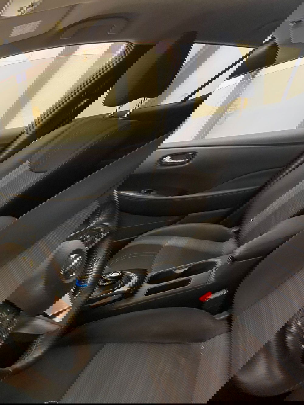 Nissan Leaf usata a Cagliari (12)