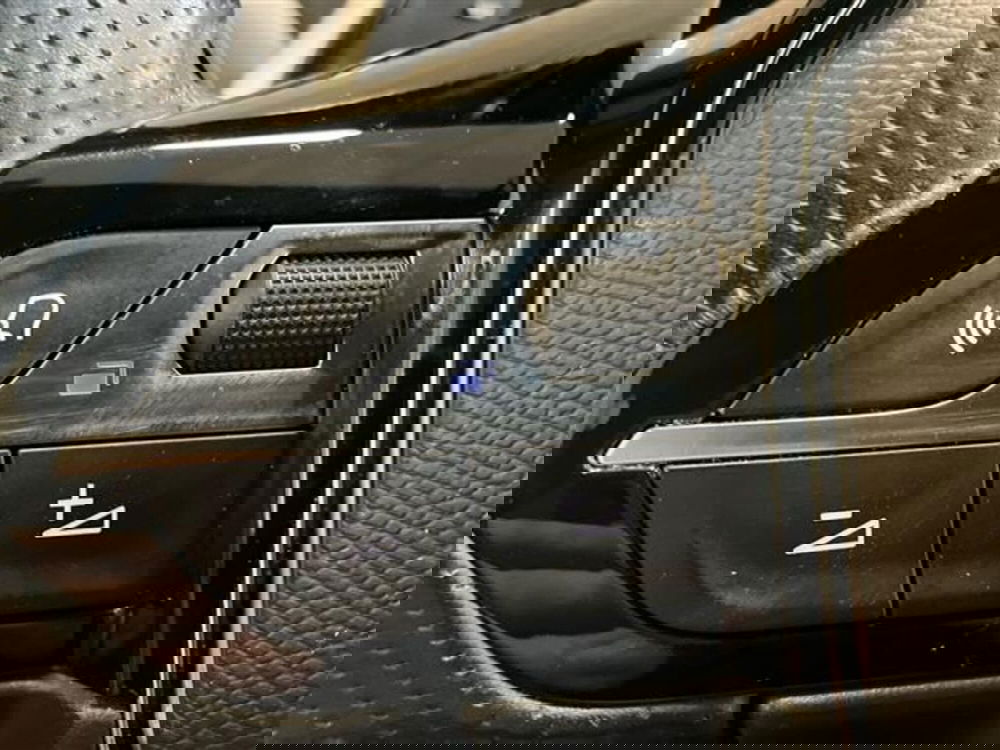 Peugeot 3008 usata a Como (18)