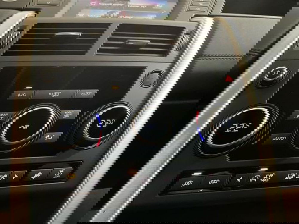 Land Rover Discovery Sport usata a Como (19)