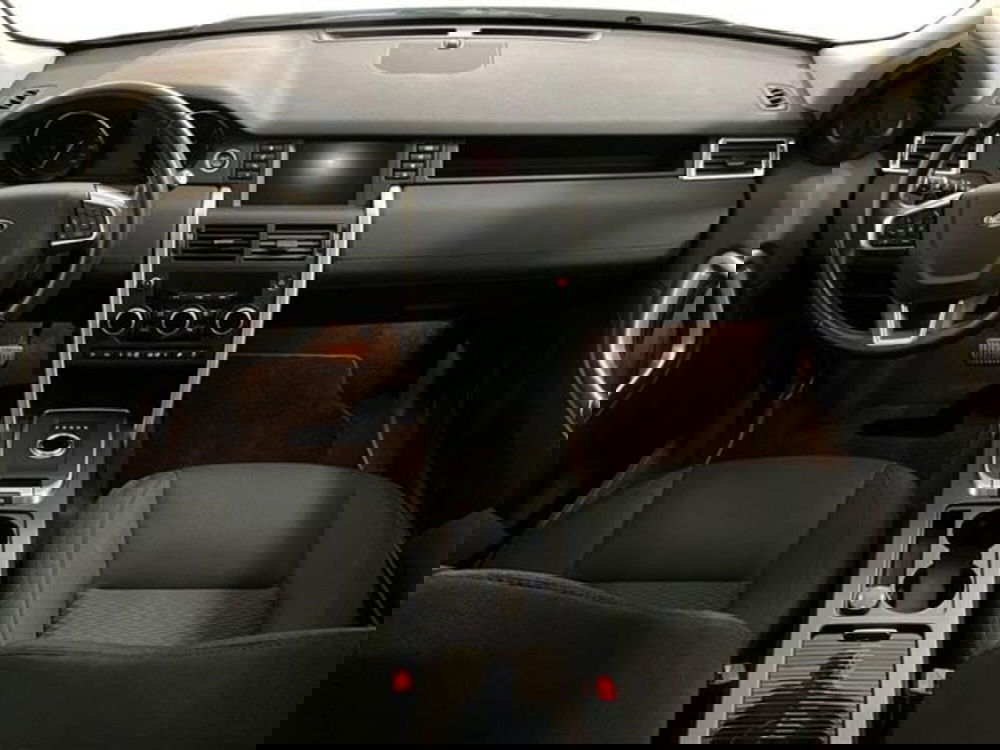 Land Rover Discovery Sport usata a Como (9)